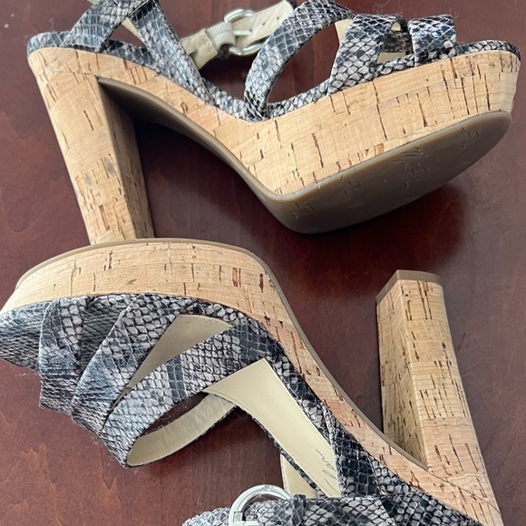 Marc Fisher Sandals with 5” heels - Size 6 - Picture 6 of 13